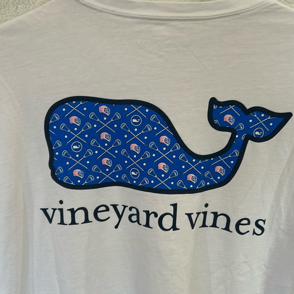 Vineyard Vines Men’s Medium long sleeve tee